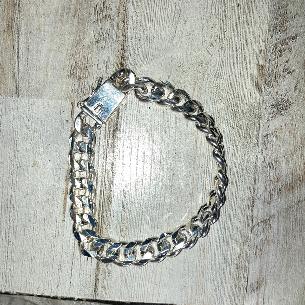 Copy it was sold to me as real sterling stamped925